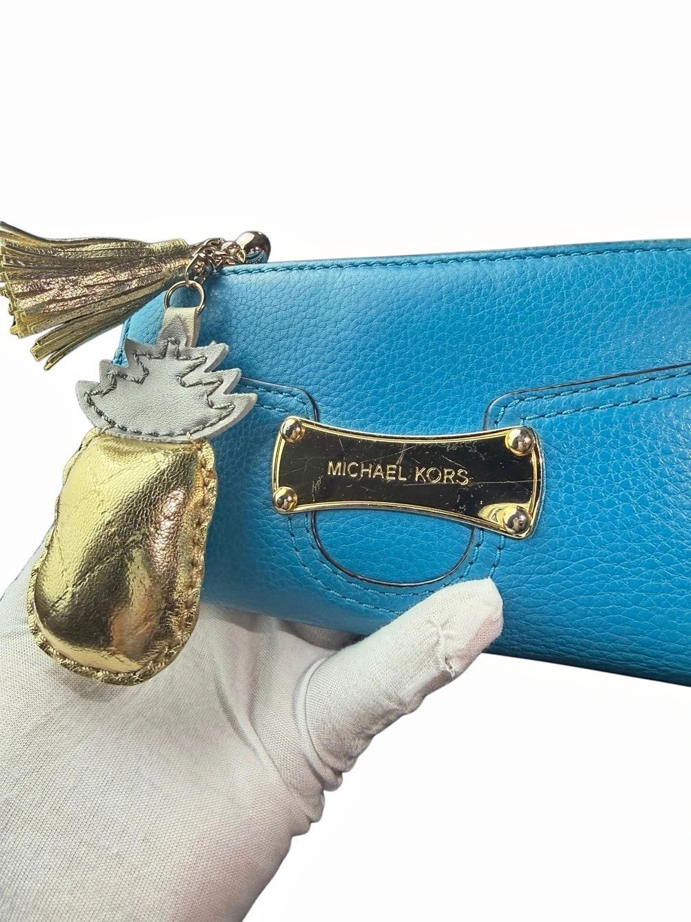 Michael Kors Turquoise Wallet – Pre-Owned - Picture 3 of 11